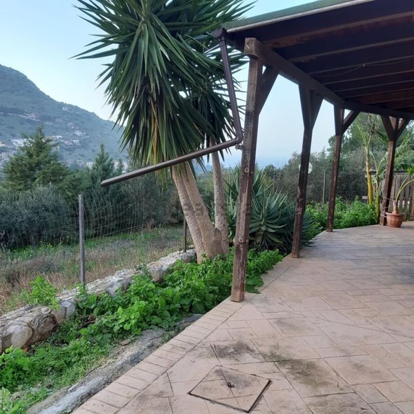 casa indipendente in affitto a Capaci