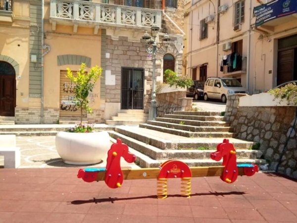 negozio in affitto a Capaci