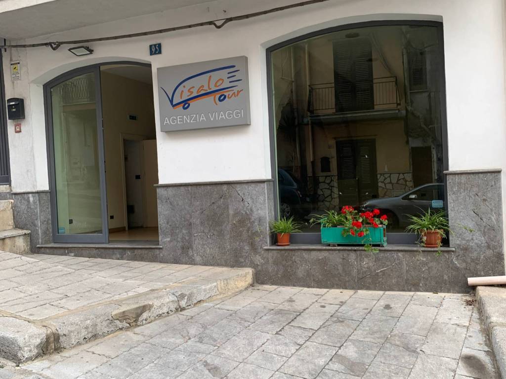 negozio in affitto a Carini