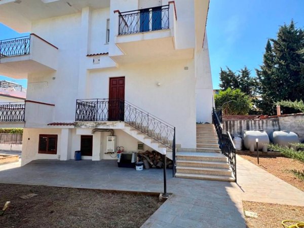 casa indipendente in affitto a Carini in zona Villagrazia di Carini