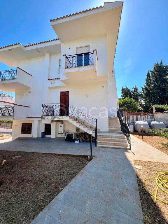 casa indipendente in affitto a Carini in zona Villagrazia di Carini