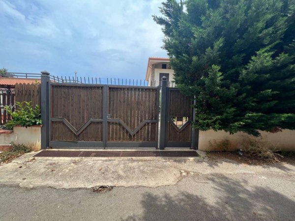 casa indipendente in affitto a Carini