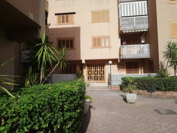 appartamento in affitto a Carini