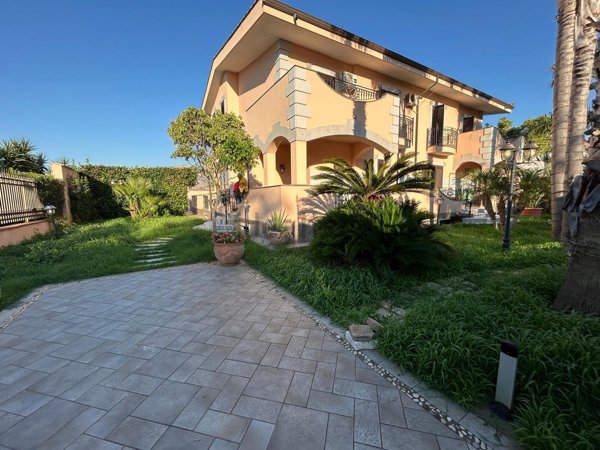 appartamento in affitto a Carini