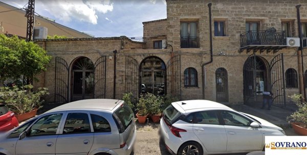 locale commerciale in affitto a Carini