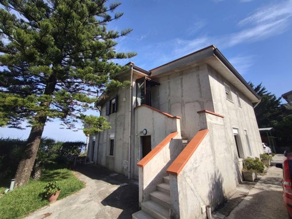 casa indipendente in affitto a Carini