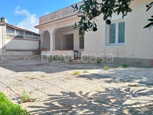 casa indipendente in affitto a Carini