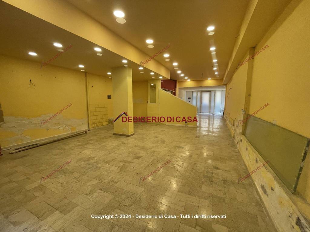 negozio in affitto a Carini