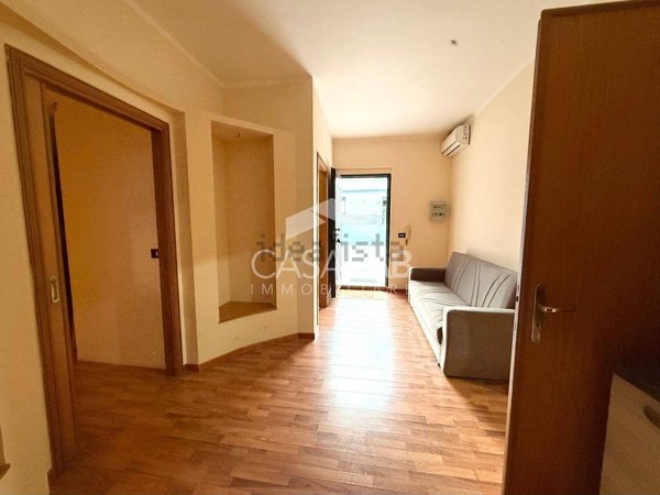 locale commerciale in affitto a Carini in zona Bivio Foresta