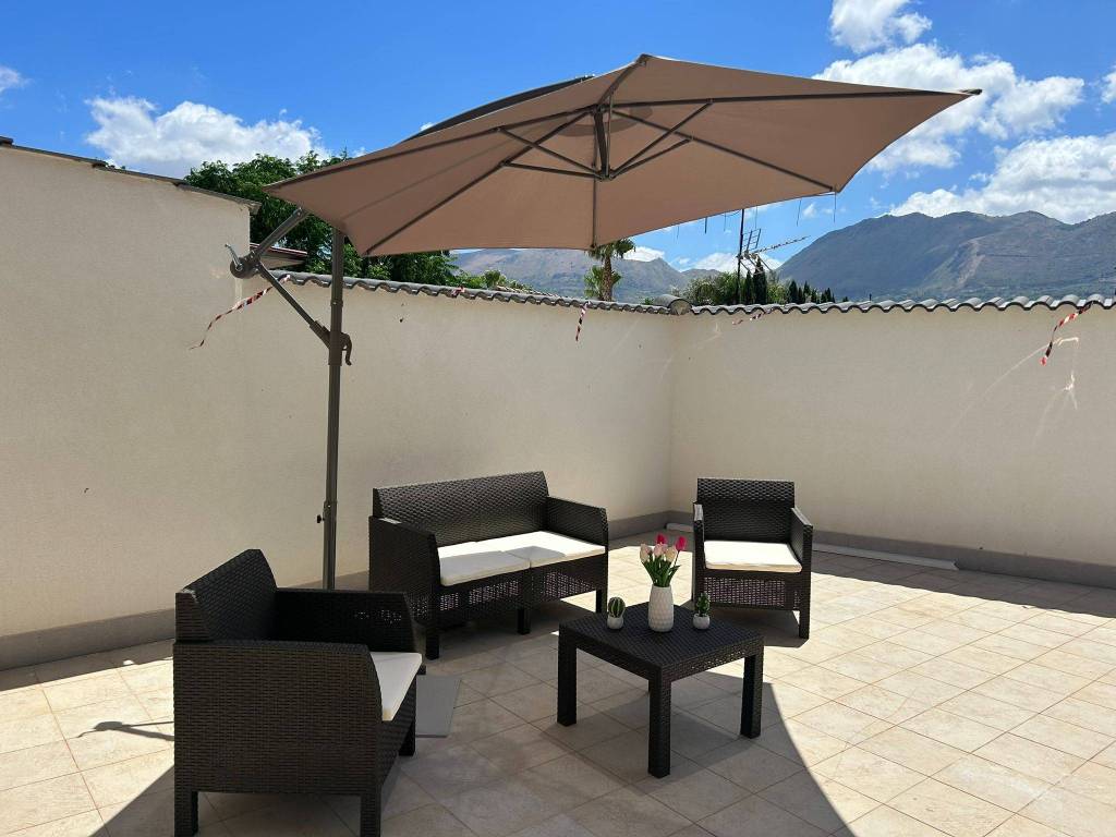 appartamento in affitto a Carini in zona Villagrazia di Carini