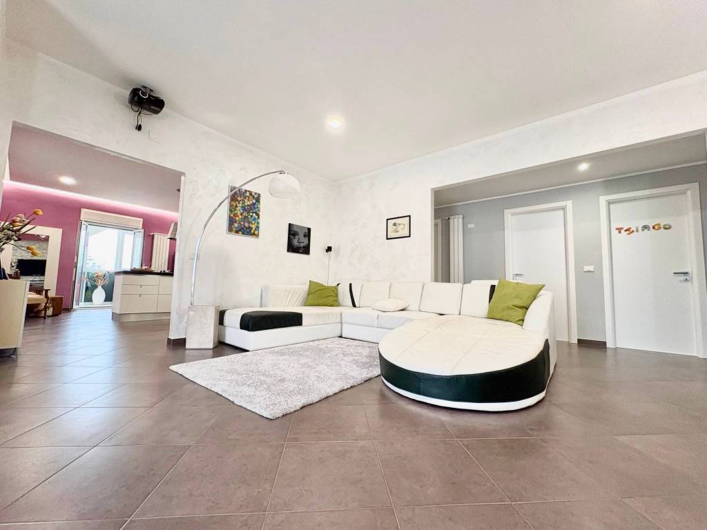 casa indipendente in affitto a Carini