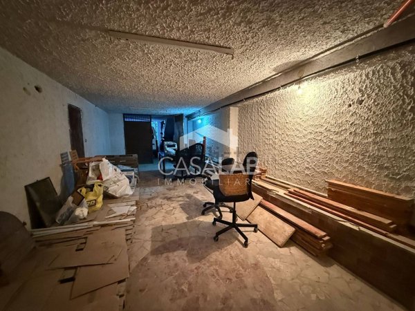 locale di sgombero in affitto a Carini in zona Villagrazia di Carini
