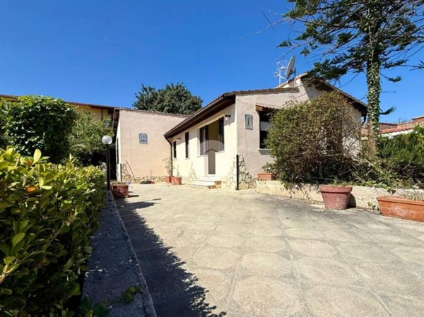 casa indipendente in affitto a Carini