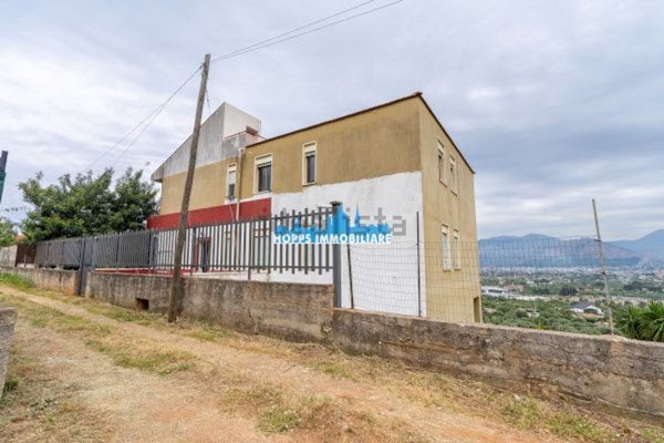 appartamento in affitto a Carini in zona Villagrazia di Carini