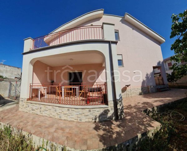 casa indipendente in affitto a Carini in zona Piraineto
