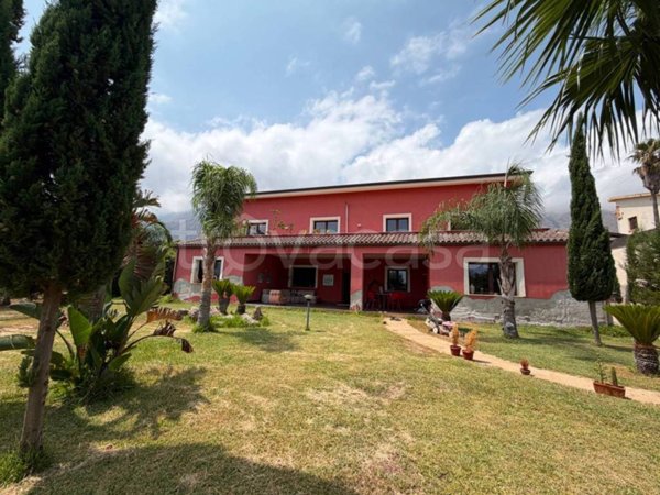 casa indipendente in affitto a Carini