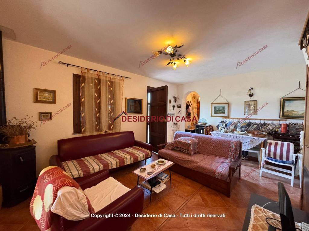 casa indipendente in affitto a Castelbuono