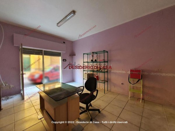 locale commerciale in affitto a Casteldaccia