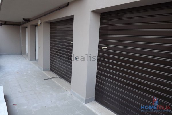 locale commerciale in affitto a Casteldaccia