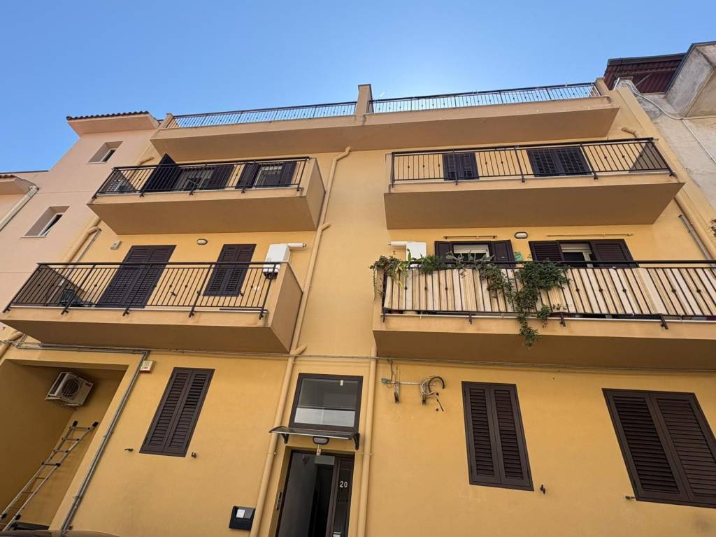 appartamento in affitto a Casteldaccia