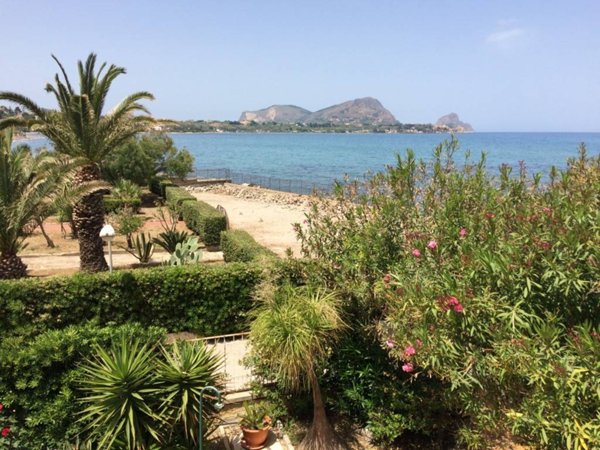 casa indipendente in affitto a Casteldaccia