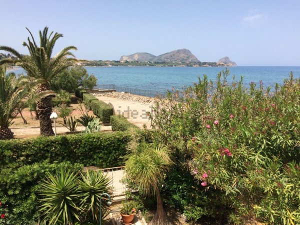 casa indipendente in affitto a Casteldaccia