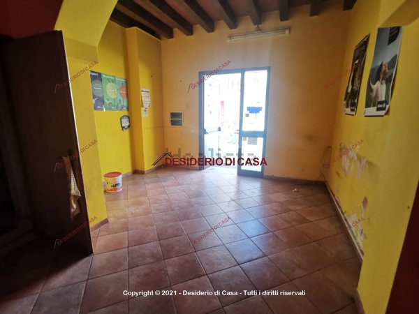 locale commerciale in affitto a Casteldaccia