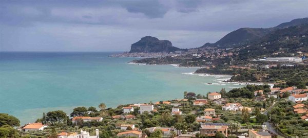 appartamento in affitto a Cefalù