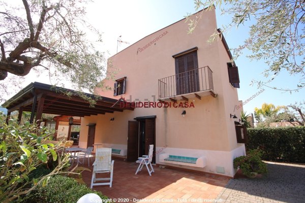casa indipendente in affitto a Cefalù