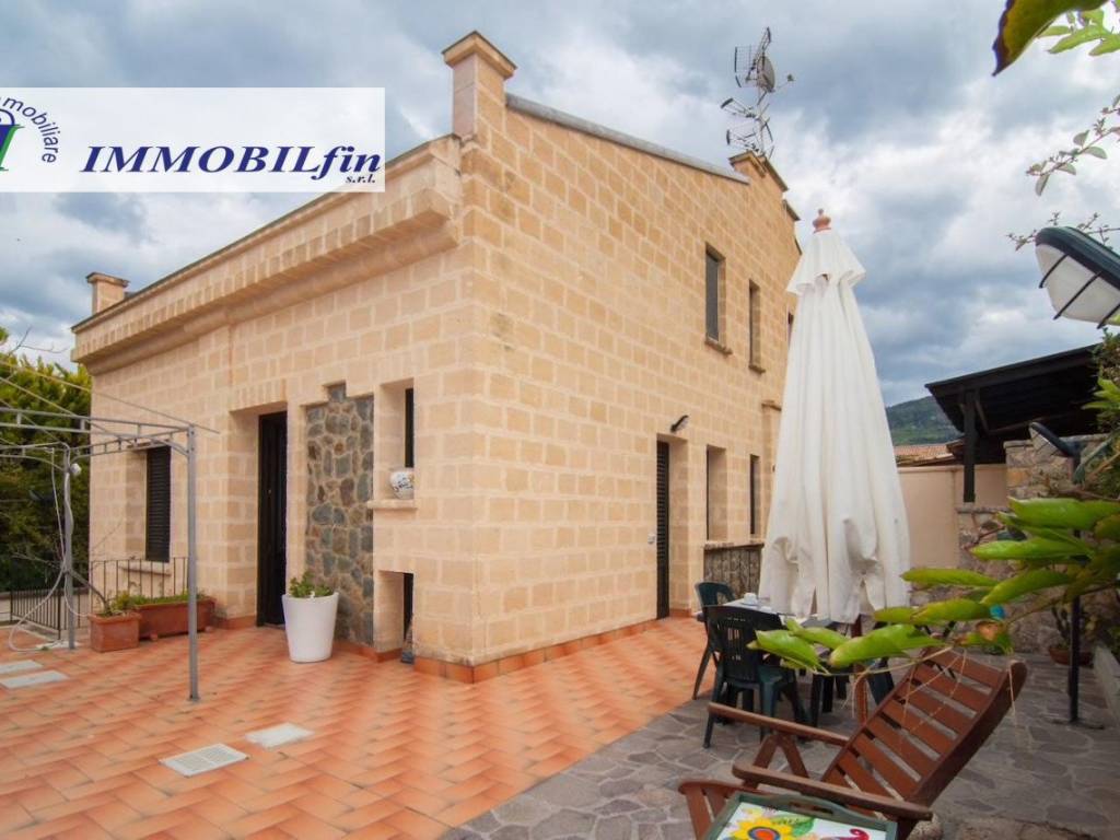 casa indipendente in affitto a Cefalù