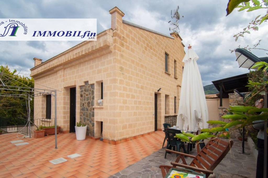 casa indipendente in affitto a Cefalù