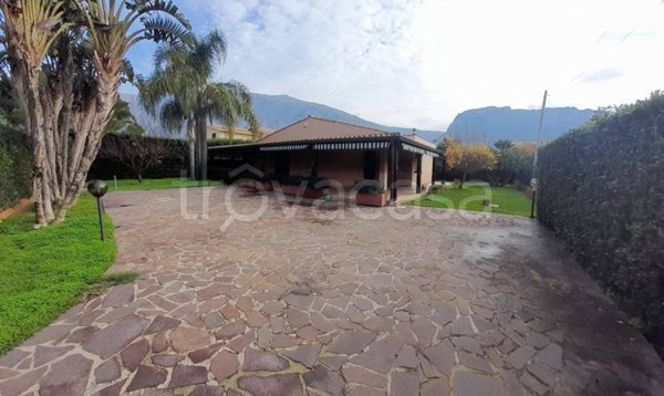 casa indipendente in affitto a Cinisi