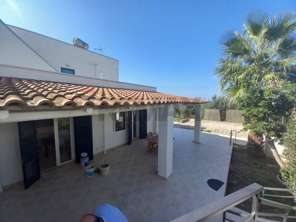 casa indipendente in affitto a Cinisi