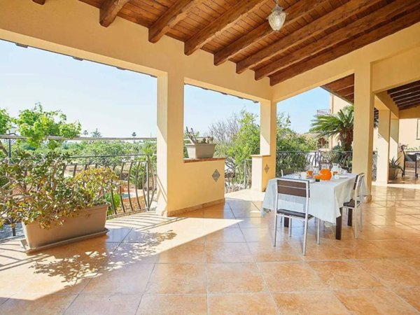 casa indipendente in affitto a Cinisi
