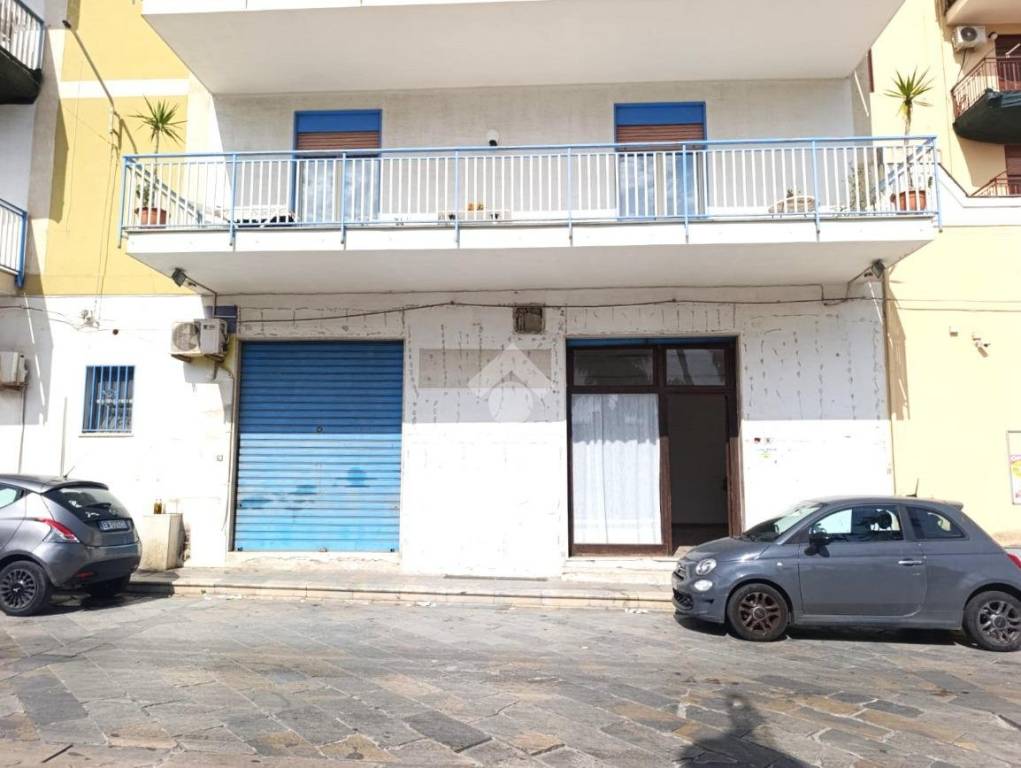 locale commerciale in affitto a Ficarazzi