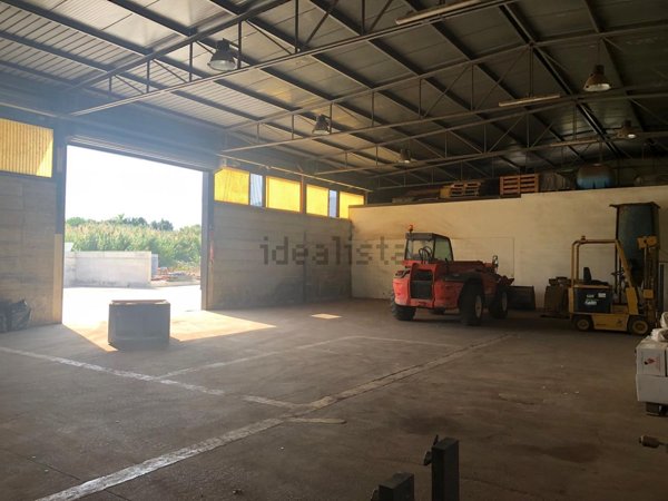 capannone in affitto a Ficarazzi