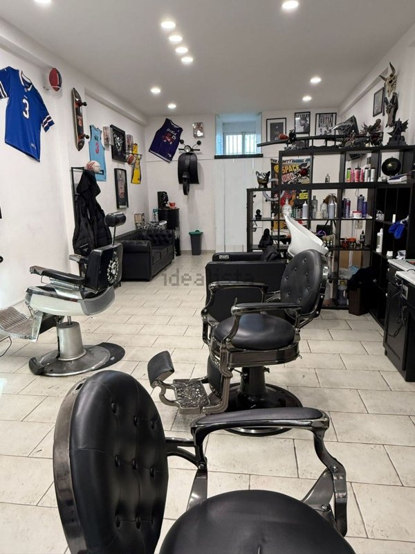 locale commerciale in affitto a Ficarazzi