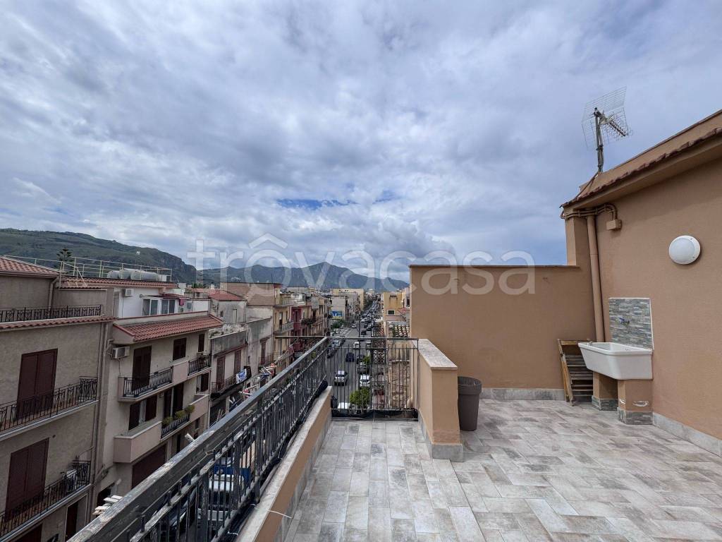 appartamento in affitto a Ficarazzi