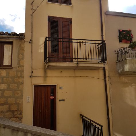 appartamento in affitto a Gangi