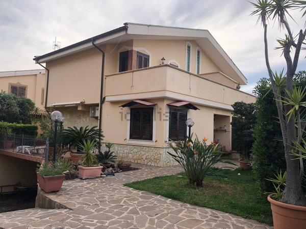 appartamento in affitto ad Isola delle Femmine