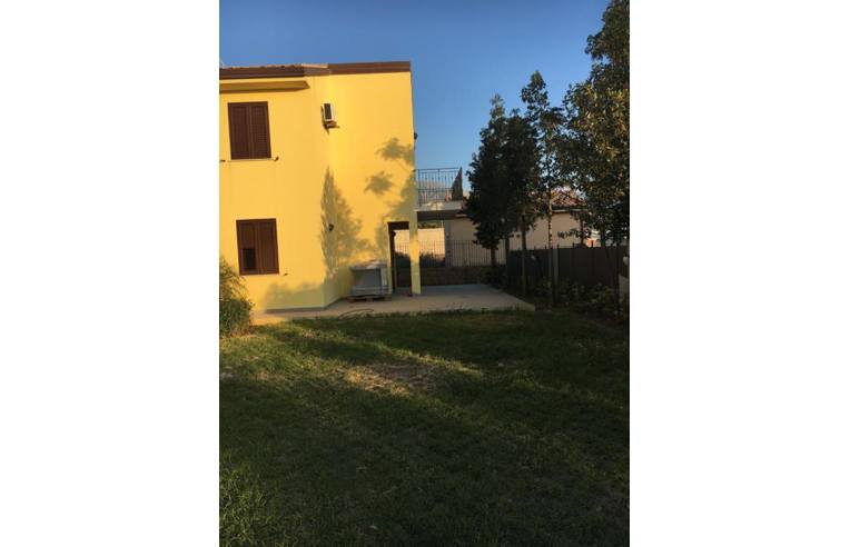 appartamento in affitto a Lascari