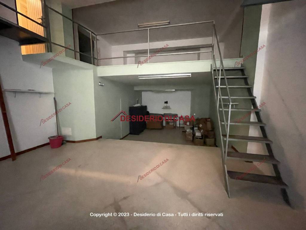 locale commerciale in affitto a Lascari