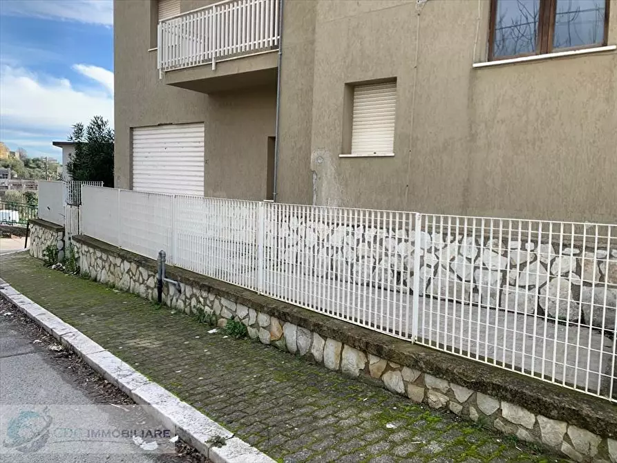 locale commerciale in affitto a Lercara Friddi