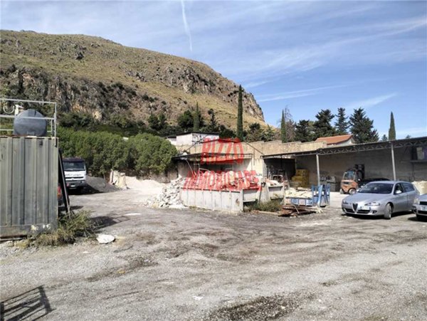 locale di sgombero in affitto a Misilmeri in zona Portella di Mare