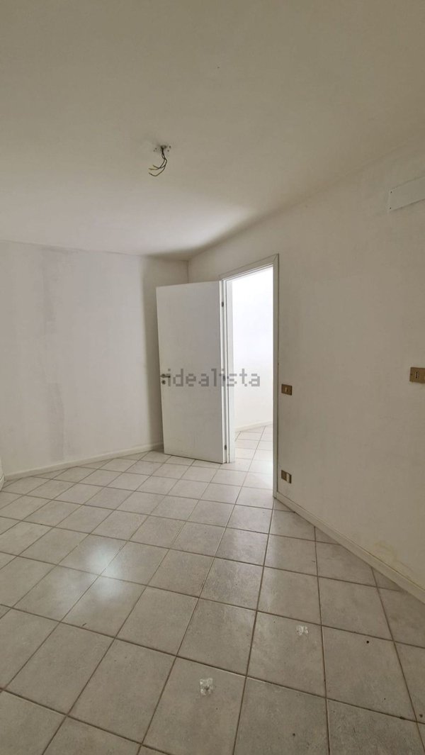 locale commerciale in affitto a Misilmeri