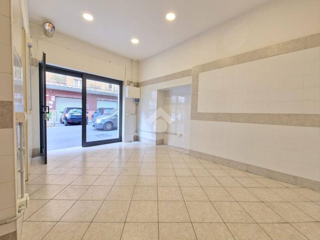 negozio in affitto a Monreale