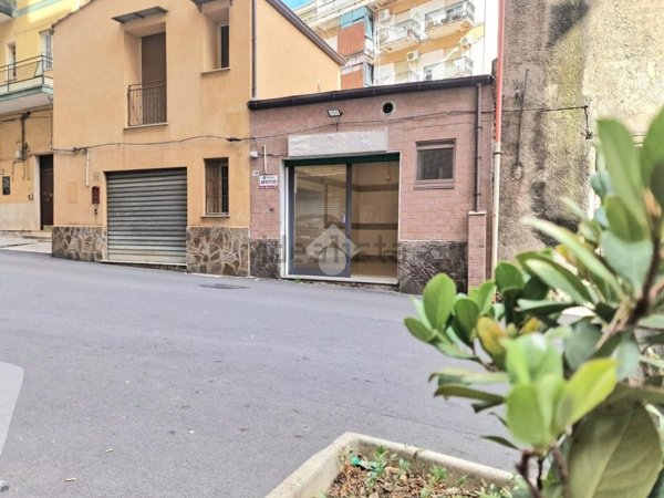 locale commerciale in affitto a Monreale