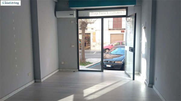 negozio in affitto a Monreale