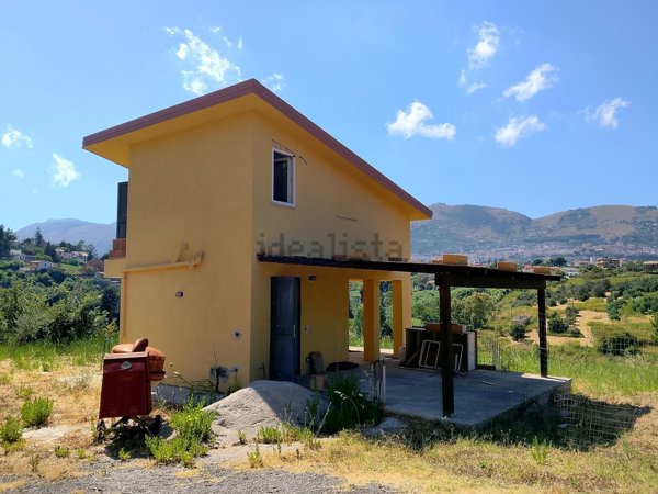 appartamento in affitto a Monreale in zona Pietre Mole