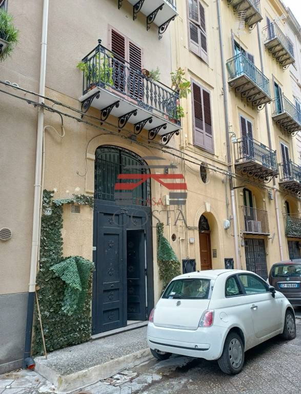 locale commerciale in affitto a Palermo in zona Centro storico